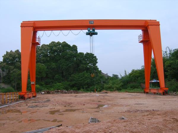 Lagani klip MH Tip Hook Single Girder Gantry Crane