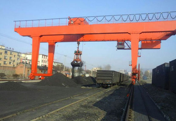 Gantry Crane sa Grafa Bucket